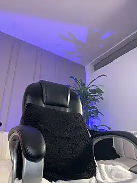 Frank Farrell online show from April 14, 2026, 10:27 pm