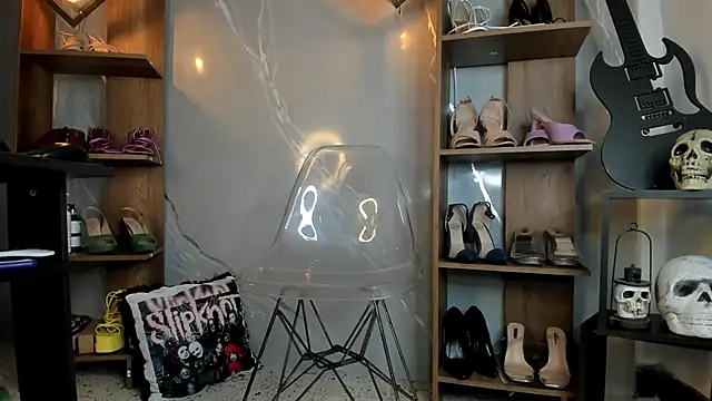 MirandaHaguen online show from March 4, 2025, 12:50 am