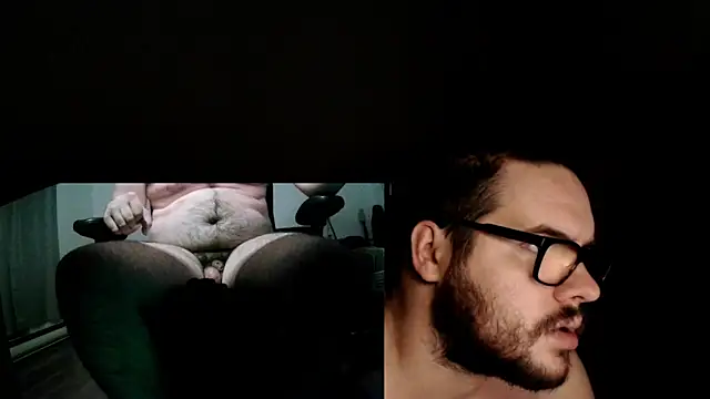 Snapshot of fck_boy123 chatting on March 17, 2026, 4:28 am fck boy123 online show from March 17, 2026, 4:28 am