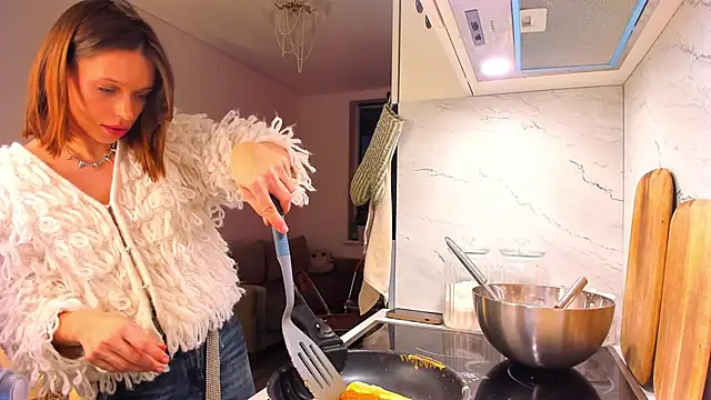 Kossie  online show from February 1, 2025, 3:39 pm