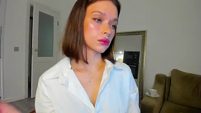 Kossie  online show from October 24, 2025, 9:55 pm