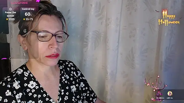 Snapshot of Chayla_Ruiz chatting on November 20, 2025, 9:53 am Chayla Ruiz online show from November 20, 2025, 9:53 am