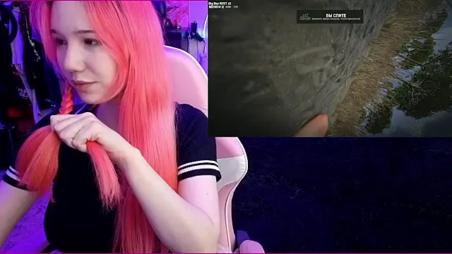 Maya Viola online show from December 17, 2025, 6:19 am