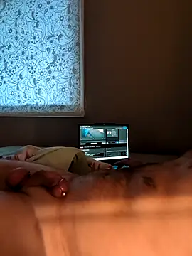 mustang69696 online show from November 24, 2025, 8:25 am