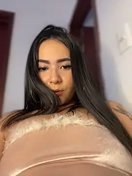 Snapshot of jailyncam_ chatting on December 19, 2024, 3:30 pm jailyncam online show from December 19, 2024, 3:30 pm