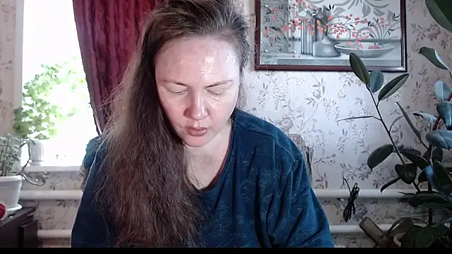 EmilyDoth online show from April 21, 2026, 4:30 am