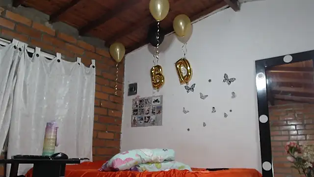 Bigassmommy x online show from March 11, 2025, 8:20 am