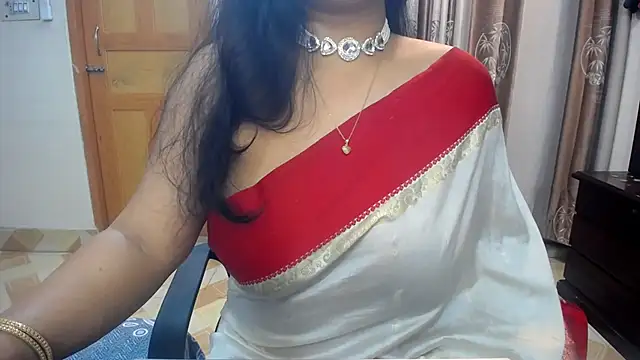 Snapshot of lady_maeda_ chatting on February 7, 2025, 7:27 pm lady maeda online show from February 7, 2025, 7:27 pm