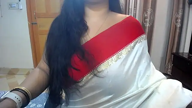 Snapshot of lady_maeda_ chatting on March 1, 2025, 5:27 pm lady maeda online show from March 1, 2025, 5:27 pm