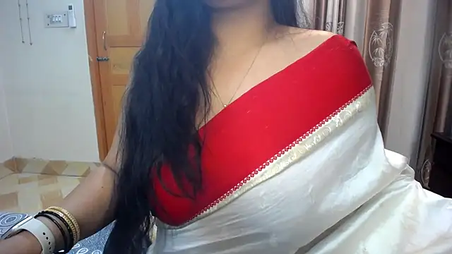 Snapshot of lady_maeda_ chatting on March 8, 2025, 9:40 pm lady maeda online show from March 8, 2025, 9:40 pm