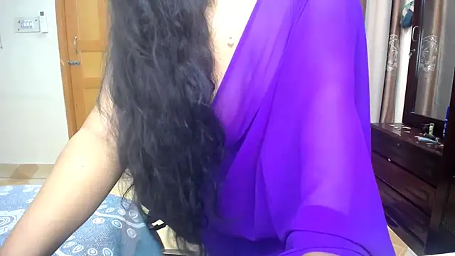 Snapshot of lady_maeda_ chatting on September 12, 2025, 6:52 pm lady maeda online show from September 12, 2025, 6:52 pm