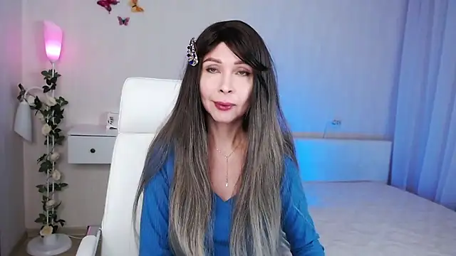 Snapshot of wendifoste chatting on December 10, 2024, 7:00 pm wendifoste online show from December 10, 2024, 7:00 pm