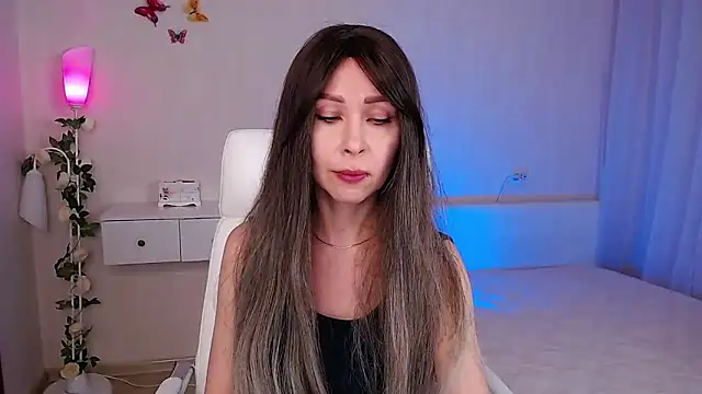 Snapshot of wendifoste chatting on February 25, 2025, 4:21 pm wendifoste online show from February 25, 2025, 4:21 pm