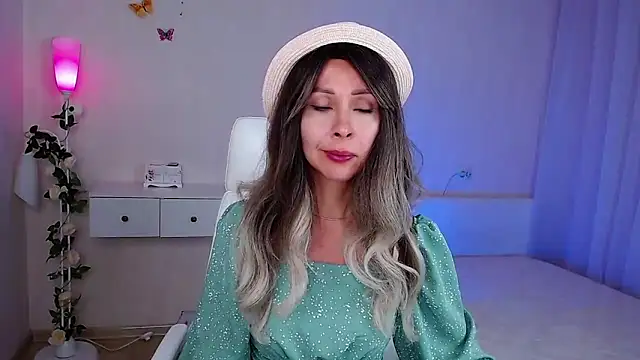 Snapshot of wendifoste chatting on September 26, 2025, 8:02 pm wendifoste online show from September 26, 2025, 8:02 pm