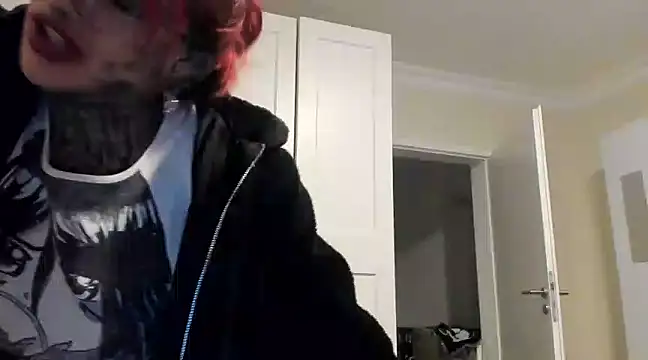 tamarapervert online show from January 21, 2025, 10:41 pm