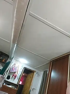 IrmaRose online show from July 9, 2026, 4:49 am