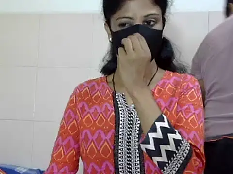 Indian Horny Wife online show from September 24, 2025, 6:33 pm