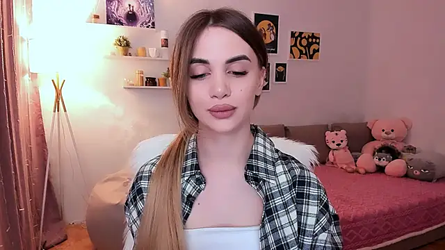 aPieceOfJoy online show from March 6, 2025, 9:20 pm