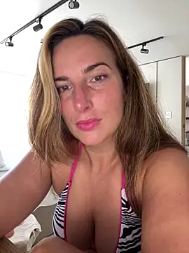 Thescorpionfr online show from February 9, 2026, 3:16 pm