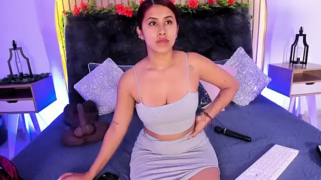Snapshot of Karlagonzales_ chatting on January 18, 2025, 3:38 pm Karlagonzales online show from January 18, 2025, 3:38 pm