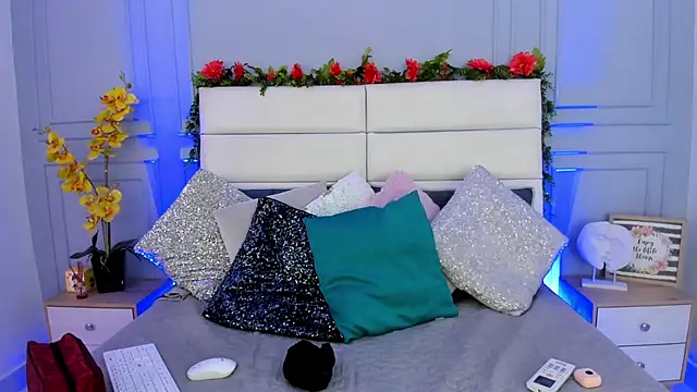 Snapshot of Karlagonzales_ chatting on March 12, 2025, 6:33 pm Karlagonzales online show from March 12, 2025, 6:33 pm