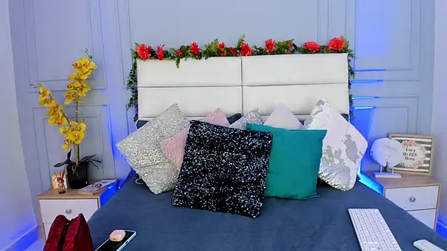 Snapshot of Karlagonzales_ chatting on March 18, 2025, 5:53 pm Karlagonzales online show from March 18, 2025, 5:53 pm