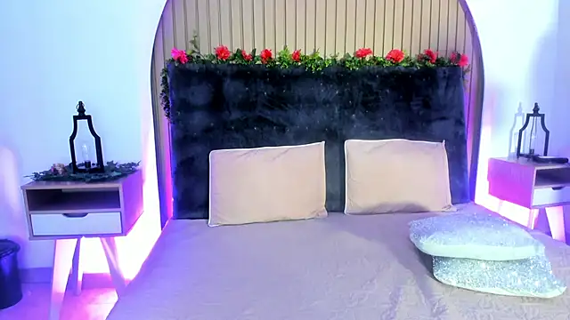 Karlagonzales  online show from November 11, 2025, 10:04 am