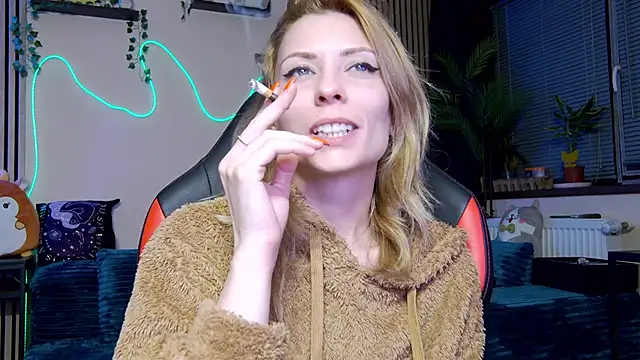 karo123421 online show from February 25, 2026, 9:35 pm