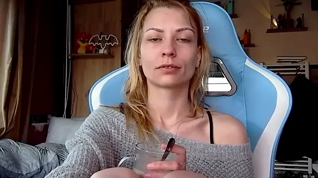 karo123421 online show from March 7, 2026, 5:15 am