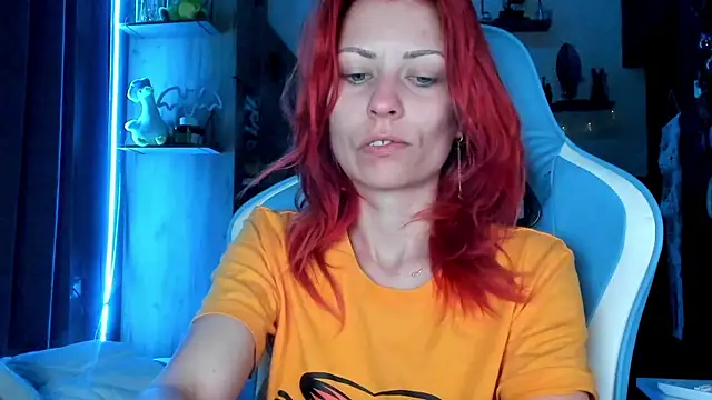 karo123421 online show from April 6, 2026, 1:25 am