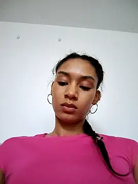 Leaberry online show from October 12, 2025, 9:14 pm