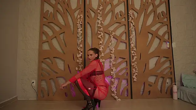 RhiCon online show from April 6, 2026, 7:59 pm