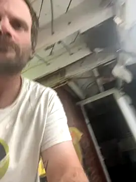 Snapshot of charactrzero chatting on November 11, 2025, 11:16 pm charactrzero online show from November 11, 2025, 11:16 pm