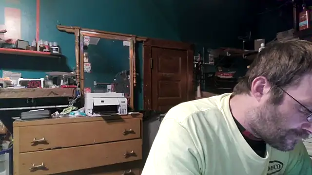 Snapshot of charactrzero chatting on January 6, 2026, 2:26 am charactrzero online show from January 6, 2026, 2:26 am