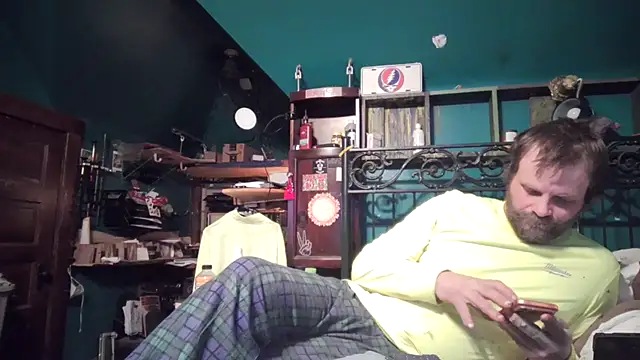 Snapshot of charactrzero chatting on February 22, 2026, 4:24 am charactrzero online show from February 22, 2026, 4:24 am