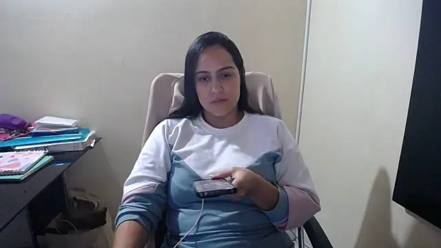 kendall 52 online show from December 7, 2024, 1:07 pm