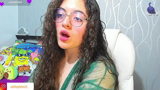 AshleyKim  online show from February 8, 2026, 12:14 am