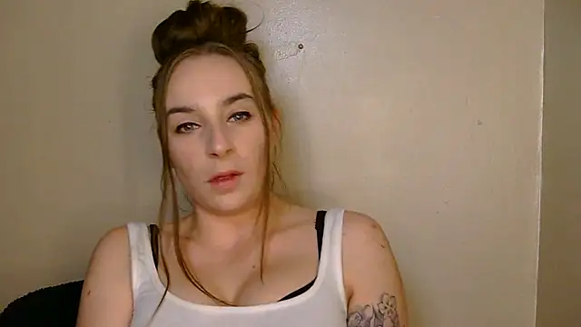 superrnovaaa777 online show from January 17, 2025, 11:07 pm