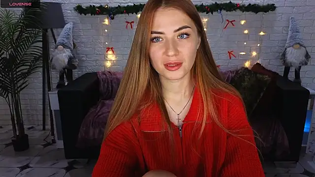 Snapshot of Adelyna_Bird chatting on December 15, 2024, 7:24 am Adelyna Bird online show from December 15, 2024, 7:24 am