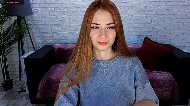 Snapshot of Adelyna_Bird chatting on January 19, 2025, 7:15 am Adelyna Bird online show from January 19, 2025, 7:15 am