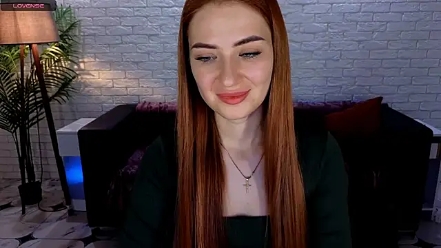 Snapshot of Adelyna_Bird chatting on February 6, 2025, 10:37 am Adelyna Bird online show from February 6, 2025, 10:37 am