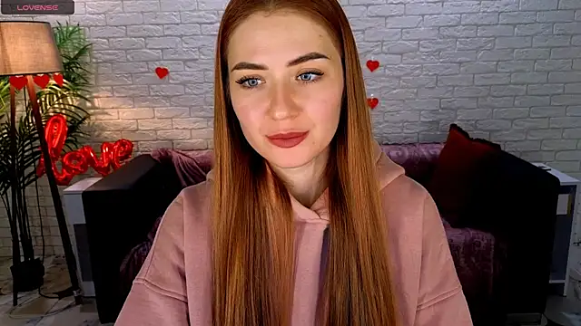 Snapshot of Adelyna_Bird chatting on February 13, 2025, 11:39 am Adelyna Bird online show from February 13, 2025, 11:39 am