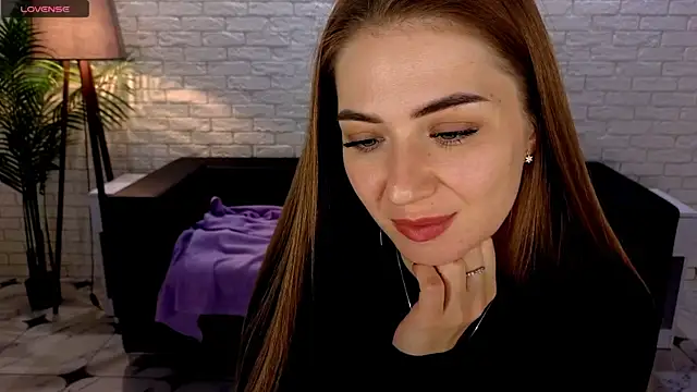 Snapshot of Adelyna_Bird chatting on February 27, 2025, 10:48 am Adelyna Bird online show from February 27, 2025, 10:48 am