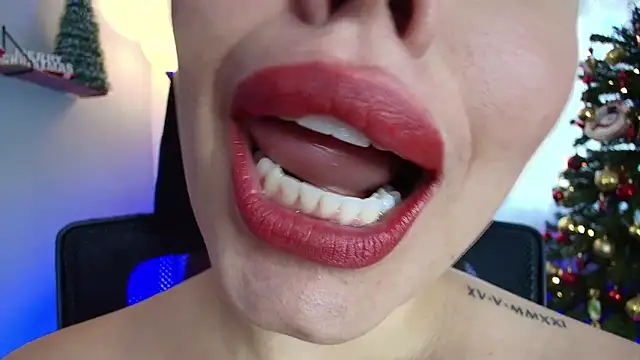 lisbet21x online show from December 12, 2024, 9:58 pm