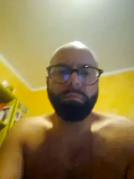 Dolceporco19 online show from September 9, 2025, 4:17 pm