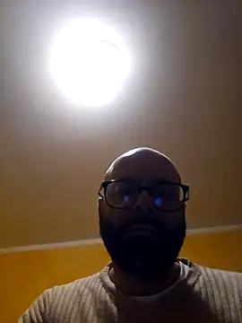 Dolceporco19 online show from October 7, 2025, 4:15 pm