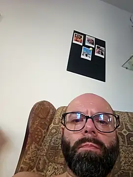 Dolceporco19 online show from February 21, 2026, 3:24 pm