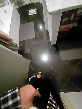 Dolceporco19 online show from February 26, 2026, 5:23 pm