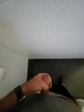 Dolceporco19 online show from April 7, 2026, 4:40 pm