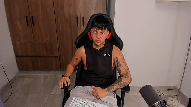 Jake simons online show from September 26, 2025, 2:59 am